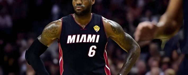 NBA交(jiāo)易传闻：詹姆斯预计在交(jiāo)易截(jié)止日期前(qián)以6800万美元重回热火