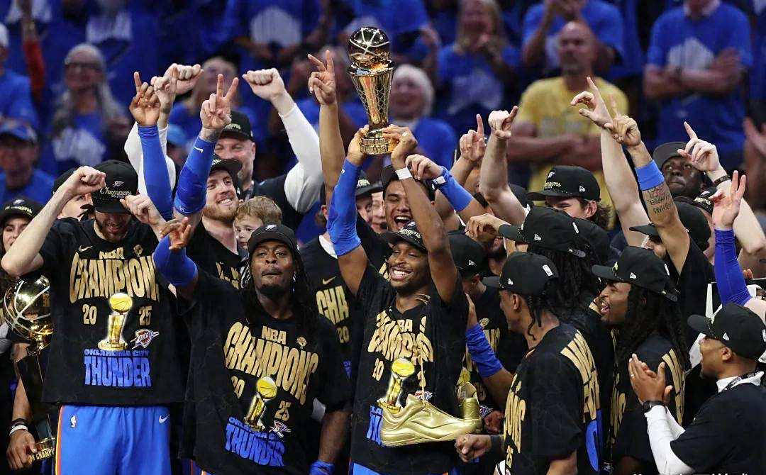 俄克拉(lā)荷马雷(léi)霆队统治东區(qū)！骑士和尼克斯成为最后挑(tiāo)战者