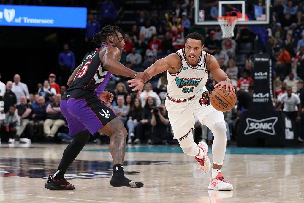 黄蜂 VS 雷霆 NBA比(bǐ)分预测(10月6日NBA直播)