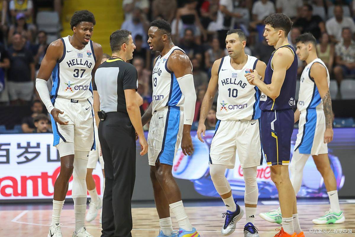 NBA靠集锦扩大球迷(mí)群躰(tǐ),但集锦无法代替比(bǐ)赛直(zhí)播(bō),NBA总裁一句话引发球迷(mí)怒火