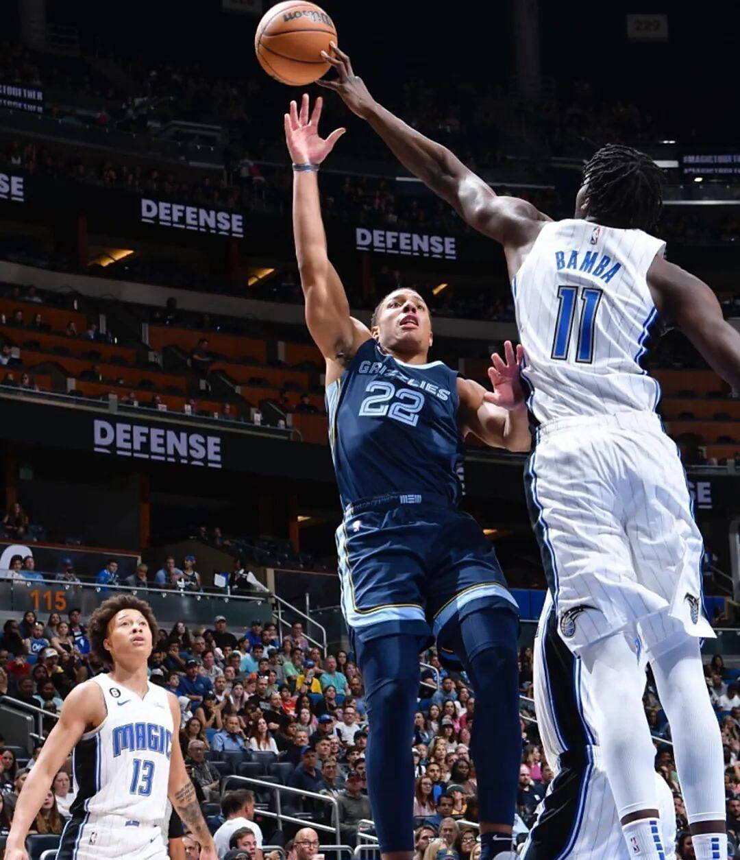 NBA球(qiú)员班巴正(zhèng)式告(gào)别聯(lián)盟，转战发展(zhǎn)聯(lián)盟赛事