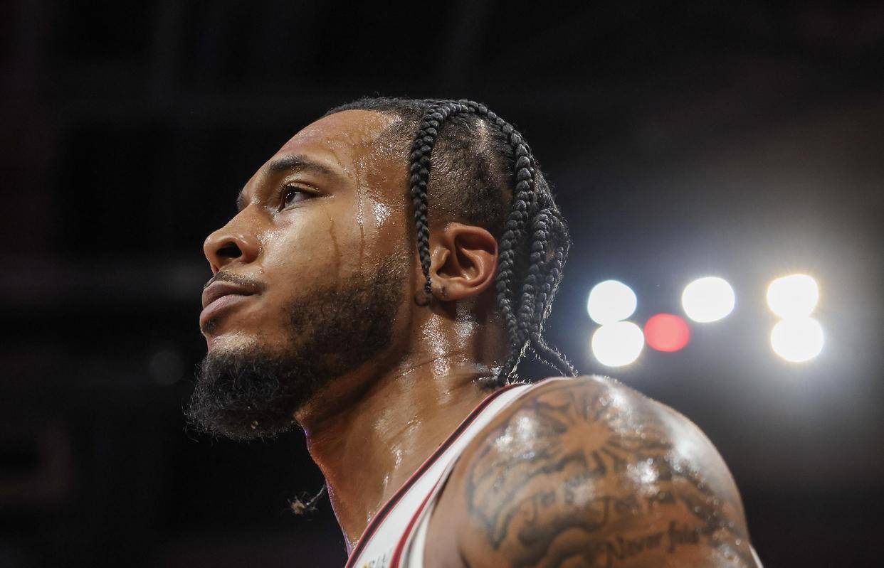 逃离火箭(jiàn)的惠特摩尔,在奇才捡到超级球权:NBA最狠(hěn)重建故事