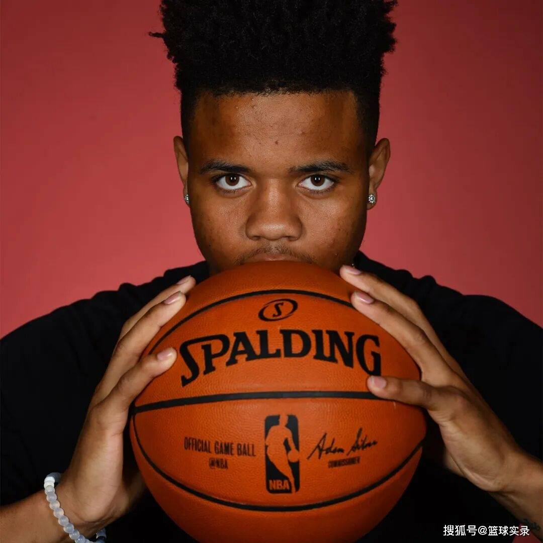 彻底没球打了！富尔茨还能重返NBA嗎(ma)？