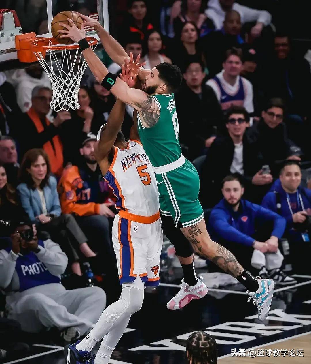 跟腱撕(sī)裂！宣布复出！直接改变NBA格局