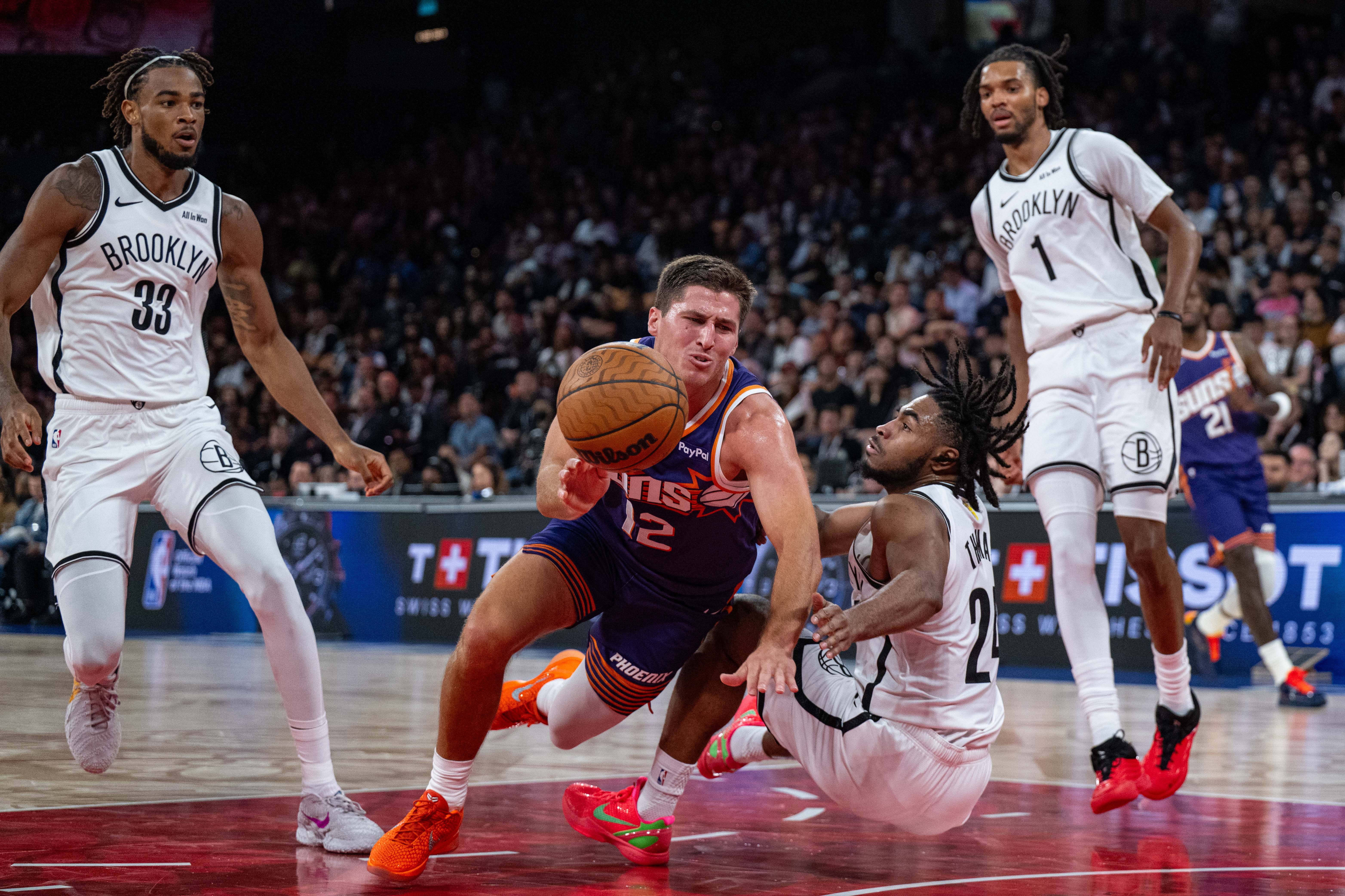 （体育）籃(lán)球——NBA季前(qián)赛：太阳胜籃(lán)网