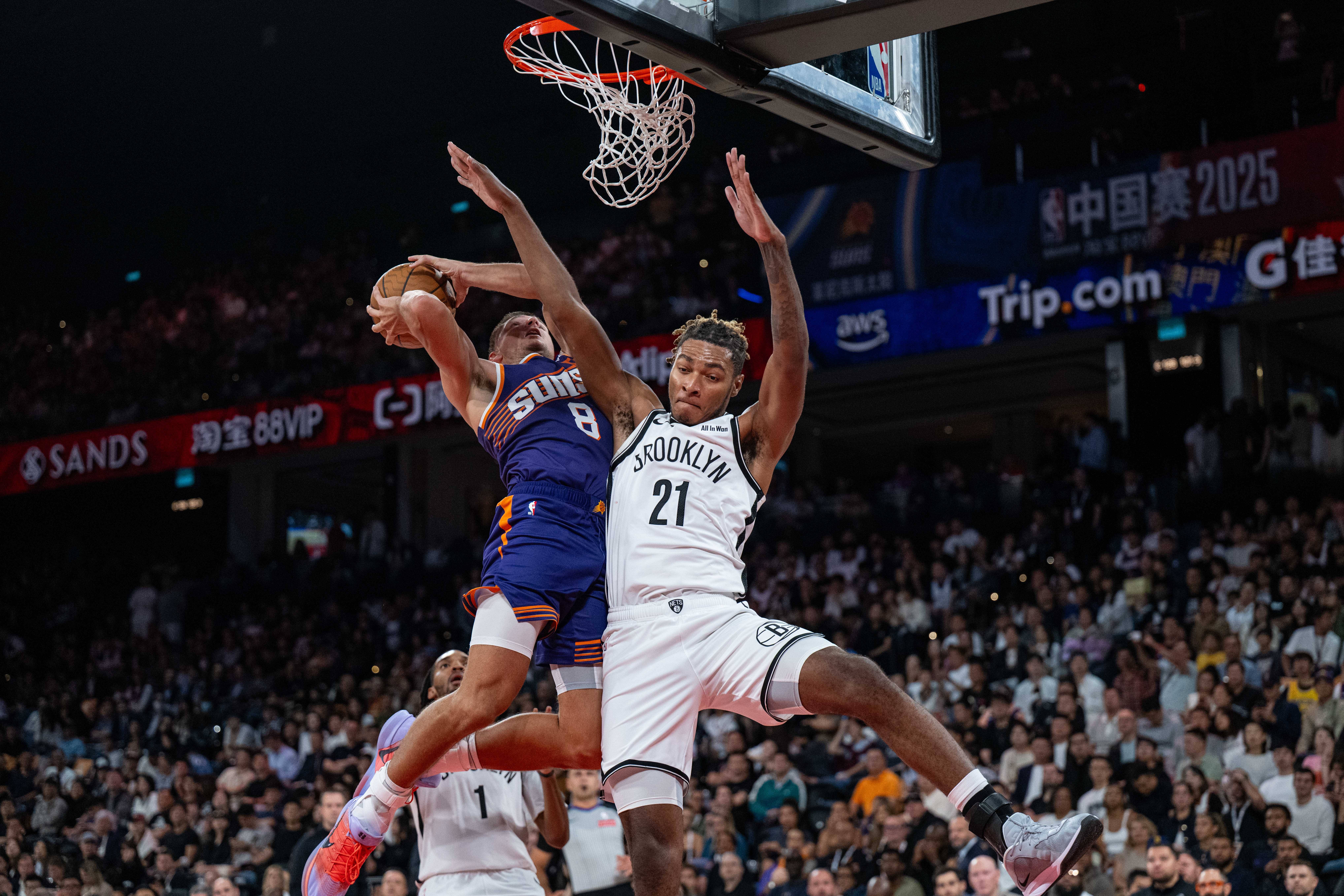 （体育）籃(lán)球——NBA季前(qián)赛：太阳胜籃(lán)网