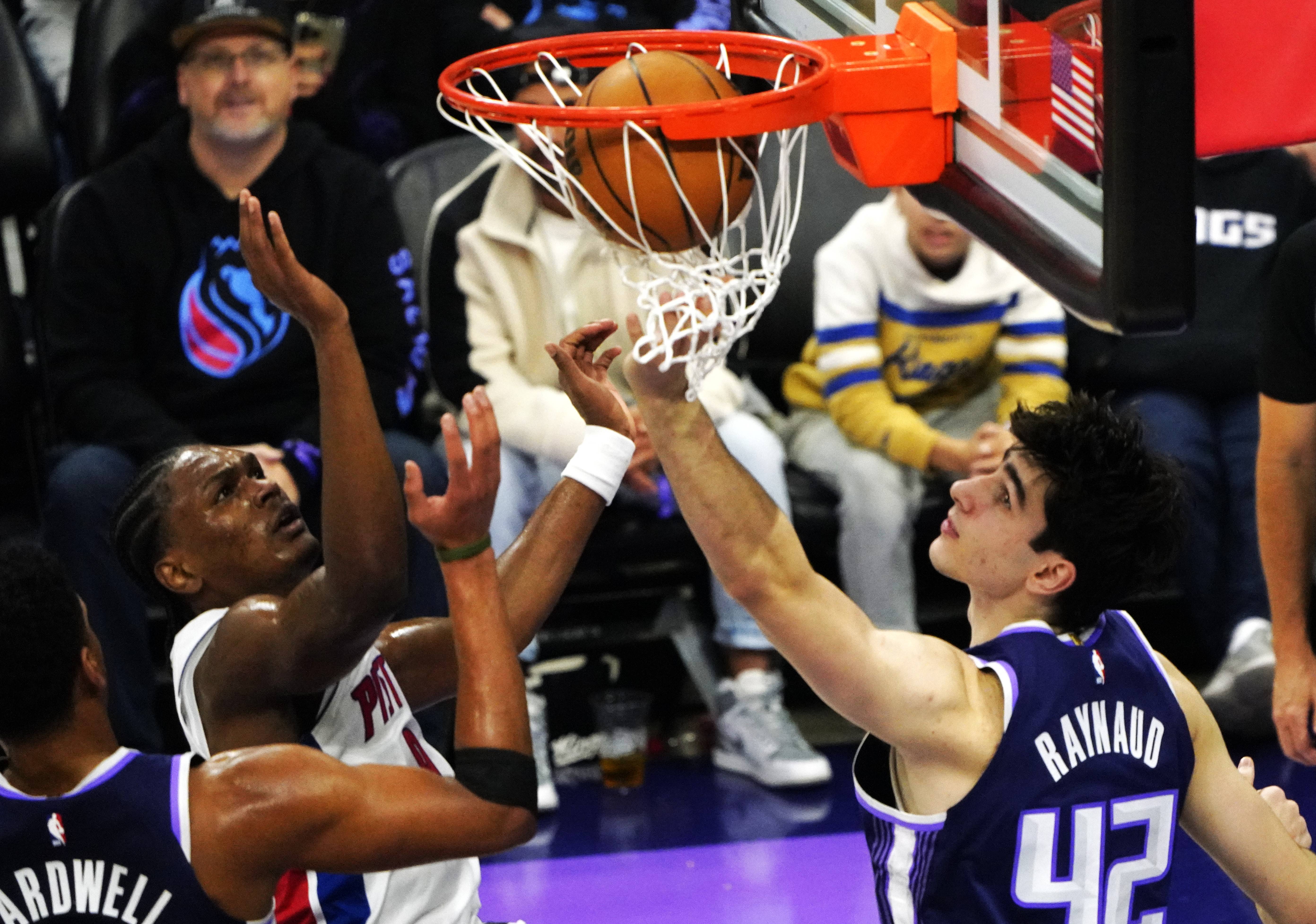 （体育）篮球——NBA常规赛：国王不敌活(huó)塞