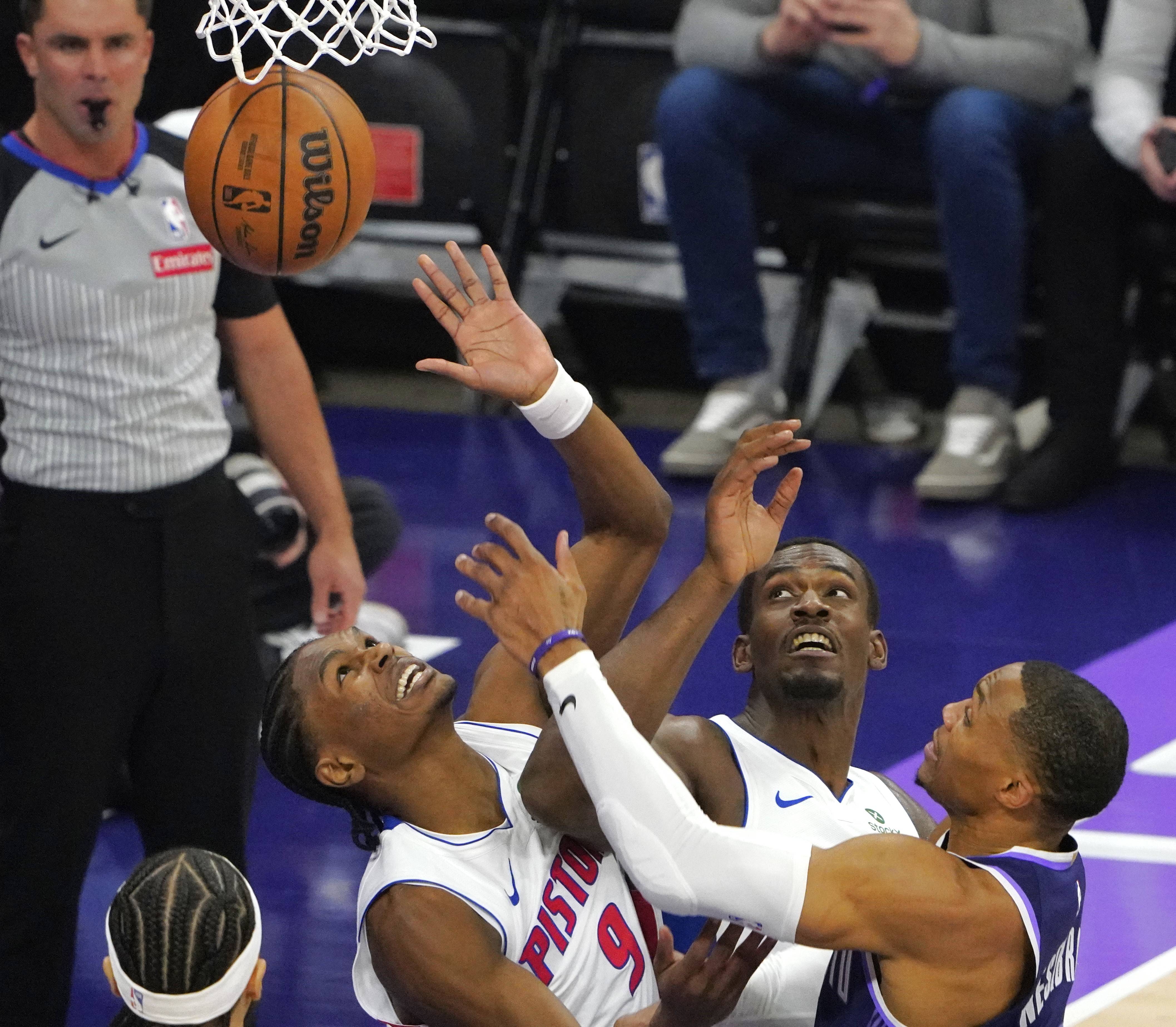 （体育）篮球——NBA常规赛：国王不敌活(huó)塞